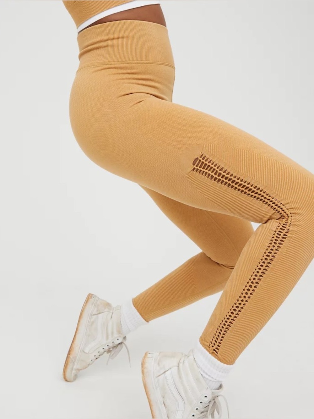 OFFLINE by Aerie Seamless Macrame High Waisted Legging in Honey Med Activewear